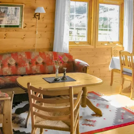 4 Bedroom Cozy Home In Fister Holiday home